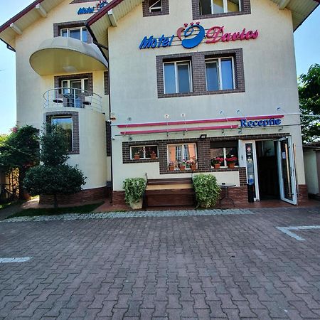 Motel Davios ทาร์กู จิอู ภายนอก รูปภาพ